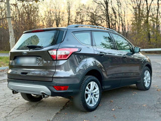 Ford Kuga foto 6