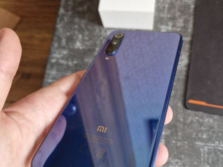 Xiaomi Mi 9 SE - 64GB