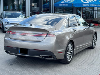 Lincoln MKZ foto 4