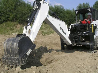 Экскаватор Bobcat 725S на мини-погрузчик с бортовым поворотом фото 9
