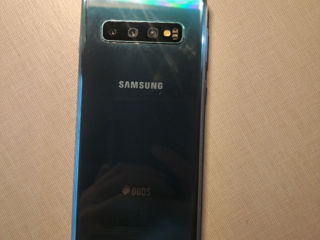 Продам Samsung s 10 в идеальном состояние  , на 8/128 foto 2