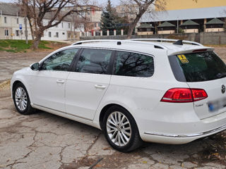 Volkswagen Passat foto 2