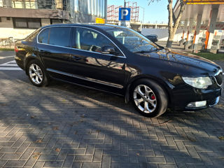 Skoda Superb foto 4