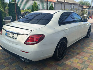 Mercedes E-Class foto 5