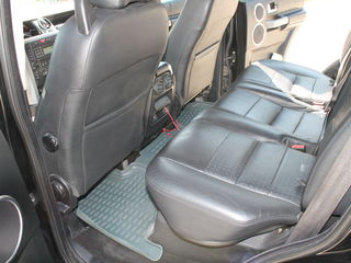 Land Rover Discovery foto 8