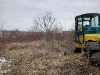 Excavator miniexcavator basculanta foto 3