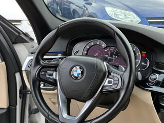 BMW 5 Series foto 9