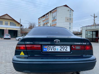 Toyota Camry foto 6