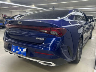 KIA K5 фото 6