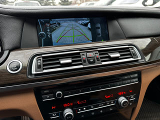 BMW 7 Series foto 19