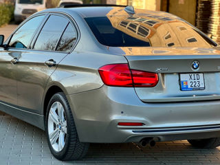 BMW 3 Series foto 4