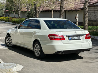 Mercedes E-Class foto 6