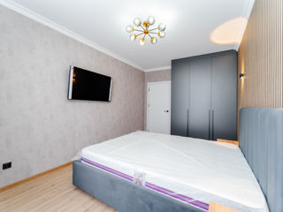 Apartament cu 2 camere, 65 m², Centru, Chișinău foto 17