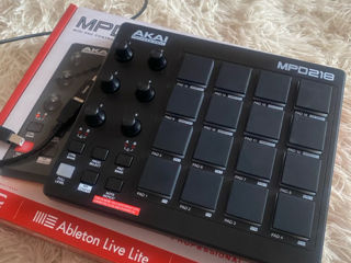 AKAI Professional MPD 218 foto 2