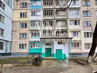 Apartament cu 3 camere, 70 m², BAM, Bălți