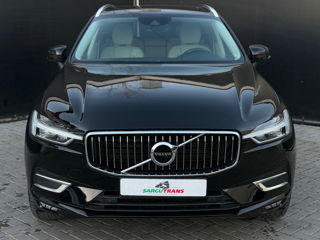 Volvo XC60 foto 2