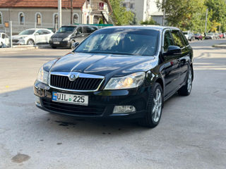 Skoda Octavia foto 2