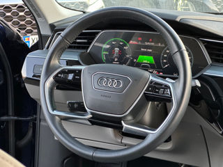 Audi E-tron Sportback foto 9