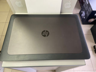 HP Zbook 17 G-3 ideal i5 procesorul.