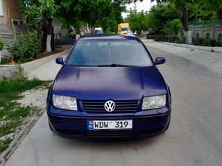 Volkswagen Bora foto 2