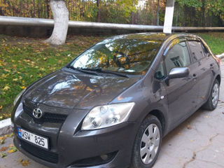 Toyota Auris foto 2