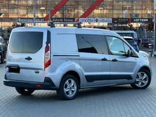 Ford Transit Connect foto 4