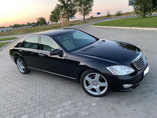 Mercedes S-Class foto 2