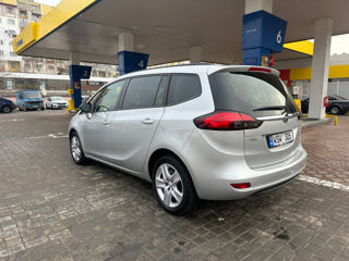 Opel Zafira foto 5