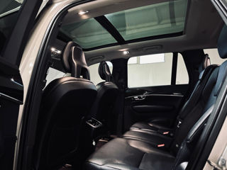 Volvo XC90 foto 10