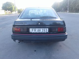 Ford Sierra foto 6