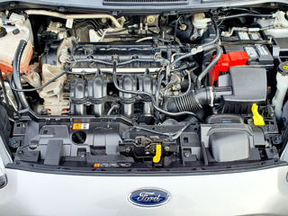 Ford Fiesta foto 19