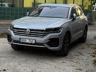 Volkswagen Touareg foto 3