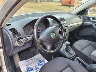 Skoda Octavia foto 4