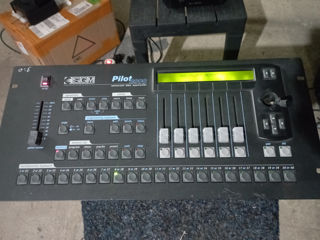 DMX Pilot 2000