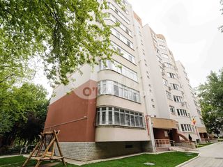 Apartament cu 3 camere, bloc nou, 117 mp, Buiucani, 65500 € ! foto 1