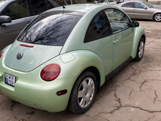 Volkswagen New Beetle foto 3