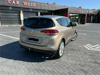 Renault Scenic foto 2