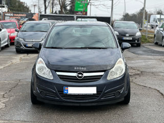 Opel Corsa foto 2