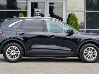 Ford Kuga foto 8