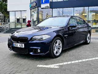 BMW 5 Series foto 1