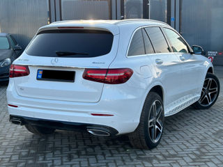 Mercedes GLC foto 4