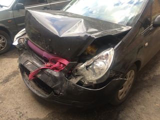 Opel Corsa foto 4