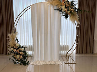 Декор свадьбы под ключ, арка из цветов, декор столов и прочее foto 10