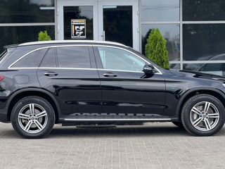 Mercedes GLC foto 8