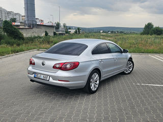 Volkswagen Passat CC foto 4