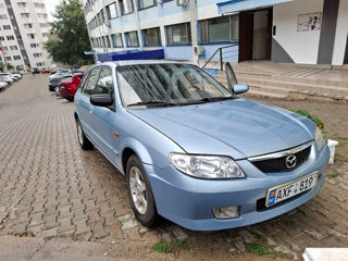 Mazda 323