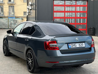 Skoda Octavia foto 2