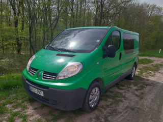 Opel Vivaro foto 1