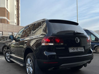 Volkswagen Touareg foto 6