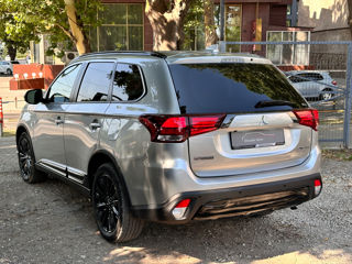 Mitsubishi Outlander foto 6